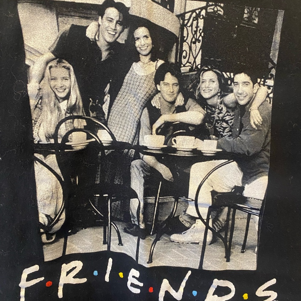 FRIENDS Black Graphic Tee Small 90s TV Show Casual Y2K Unisex Tshirt - Picture 3 of 6